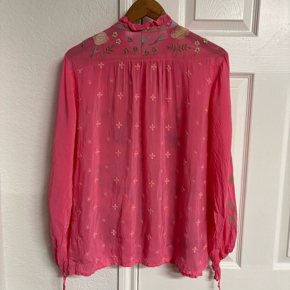 Johnny Was Bertha Pink Floral Embroidered Blouse Size M - Picture 2 of 4